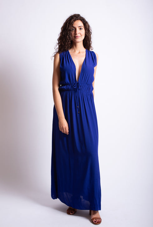 Langes Kleid mit tiefem Ausschnitt Mahalini